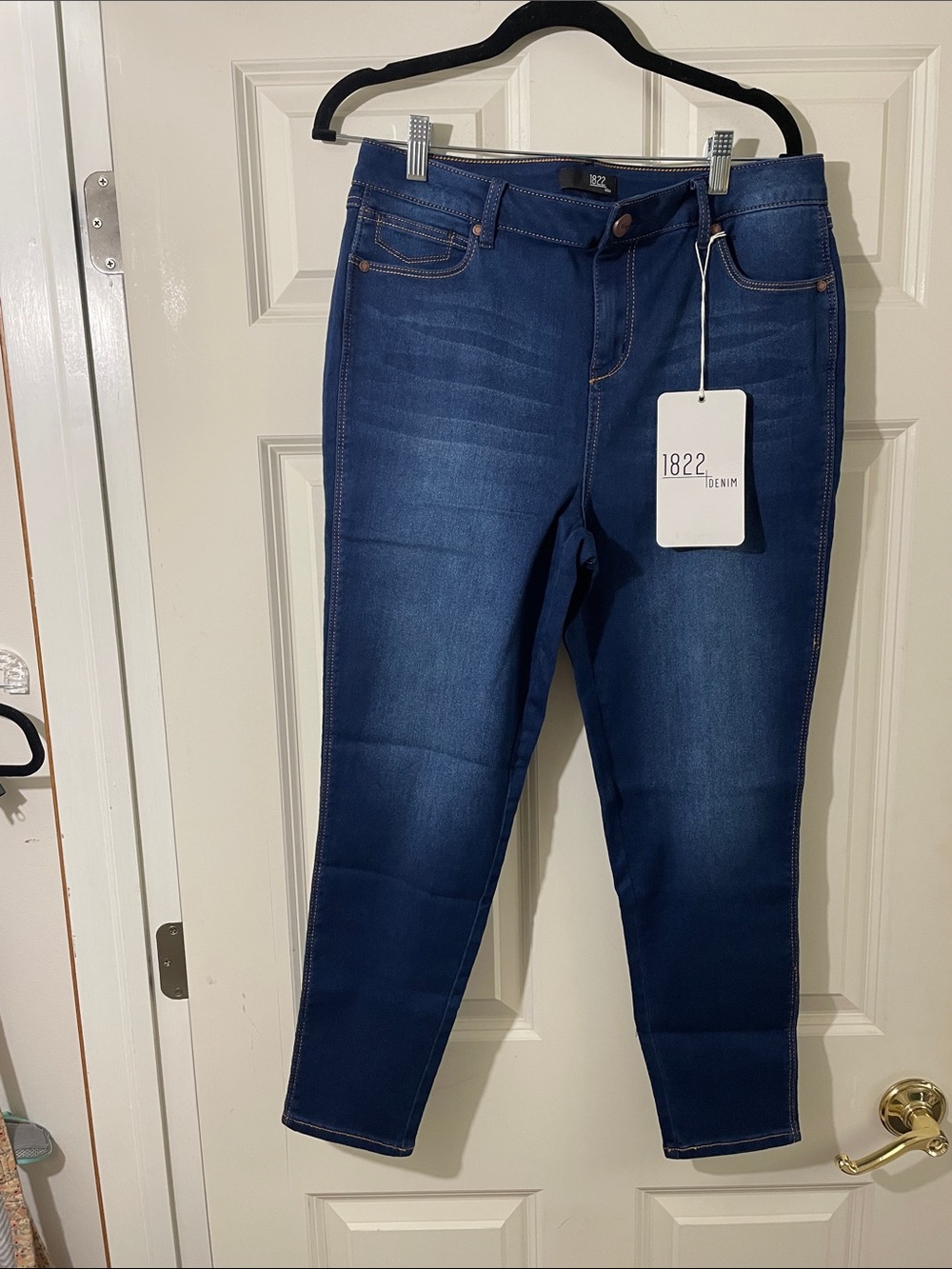 1822 Butter Denim Women's Indigo Skinny Jeans